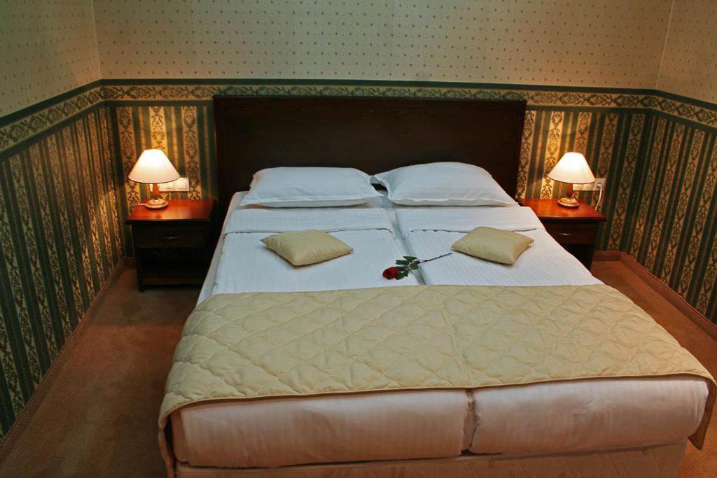 Chateau Montagne Hotel Troyan โตรยัน ห้อง รูปภาพ